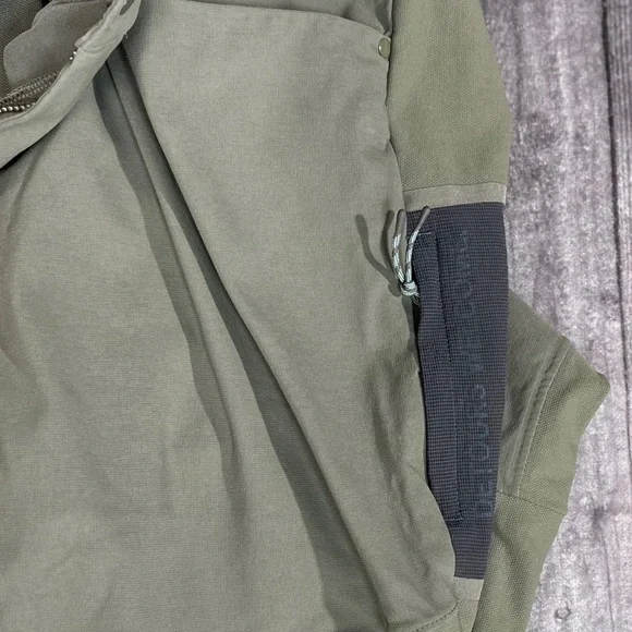 Lululemon Classic-Fit Hiking Pants [2240]